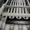 Bi-flow flat top chain conveyor