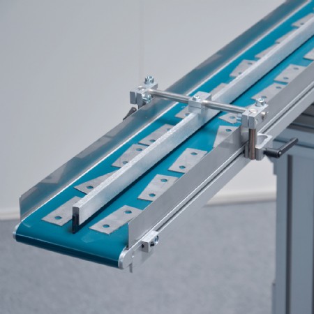 Low Profile Belt Conveyor for Stamped Products mk GUF-P MINI