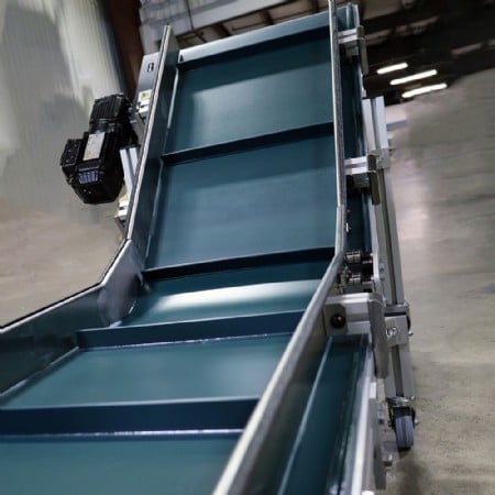 KFG-P 20000 Horizontal-Incline Cleated Belt Conveyor